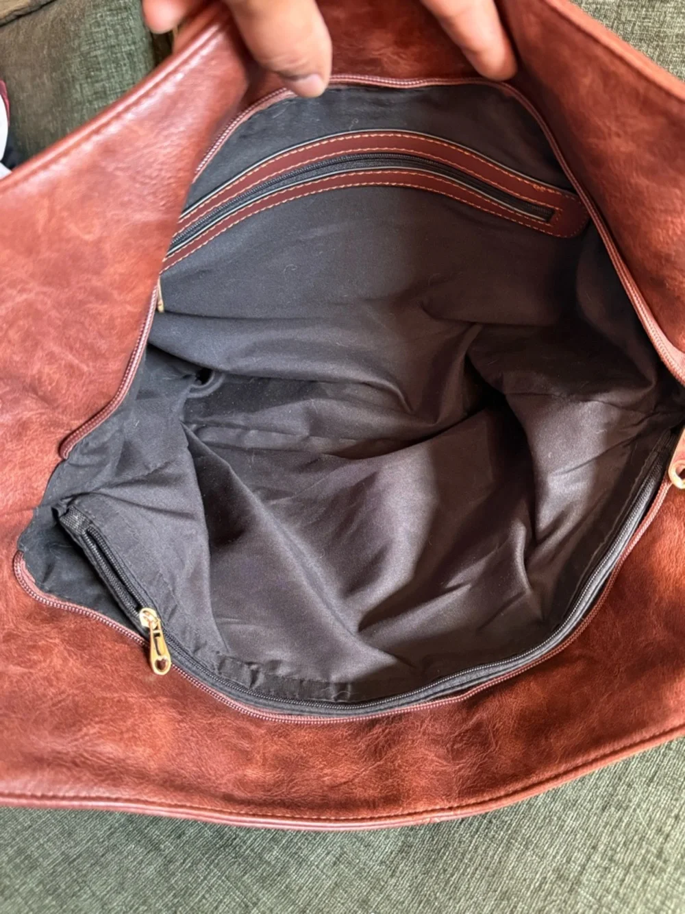 Women’s Soft Distressed Cognac Leather Slouchy Hobo Shoulder Bag